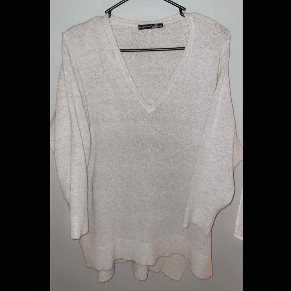 Grey sweater